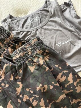 BULLFIT camo joggers with grey tank bundle